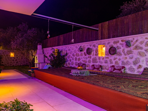 gece  -  Kasım
  | Kalkan Patara'da Muhafazakar Villada Özel Havuzlu Tatil – 5 Kişilik Konfor